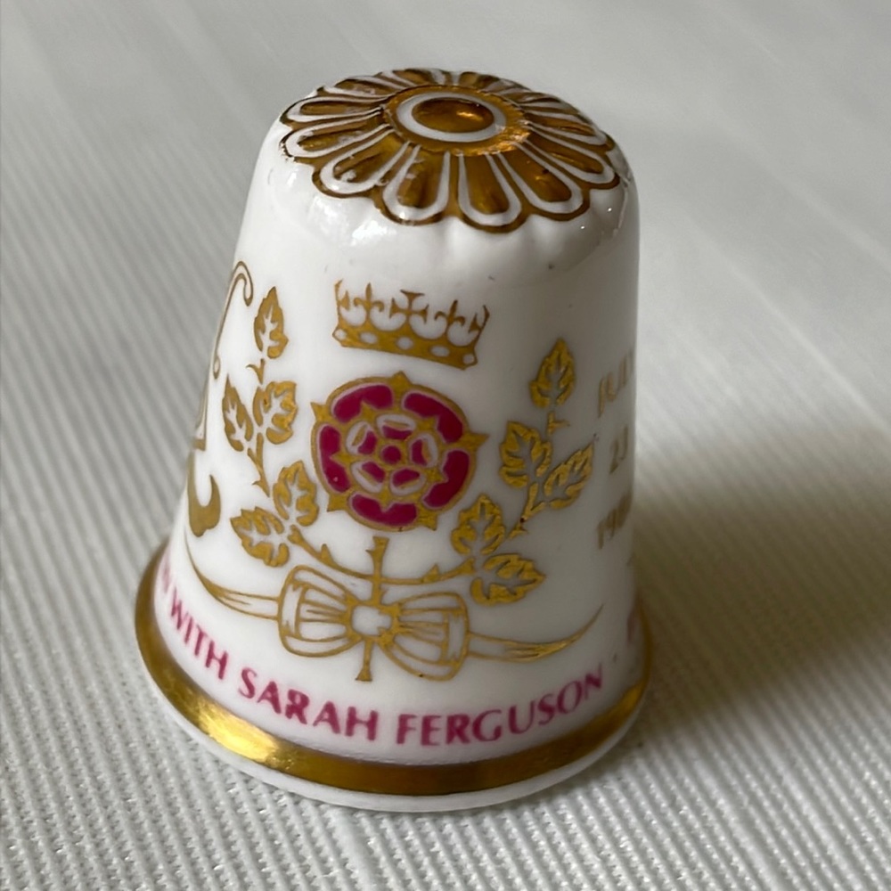 Spode Thimble Fine Bone China England Westminster Abbey marriage Prince Andrew
